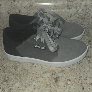 Supra Kids Gray and Black Canvas Low-Top Sneakers